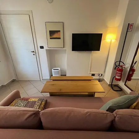 דירה Cit Ma Bel Little Gem By The Riverside